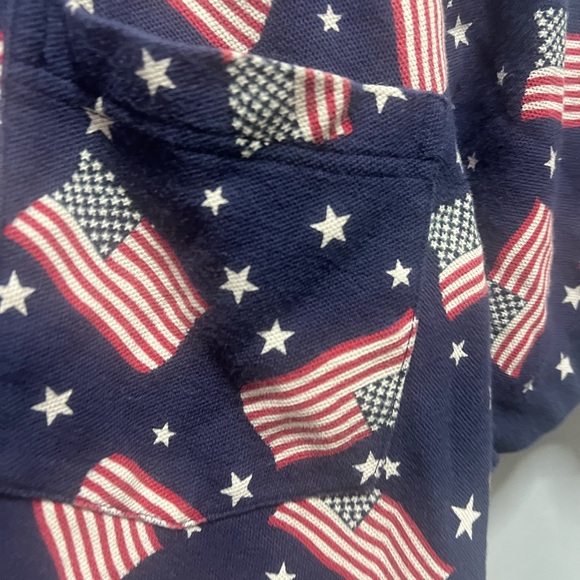 Elandale Navy Polo with Patriotic Flag All-Over Print Size Large - Picture 3 of 4